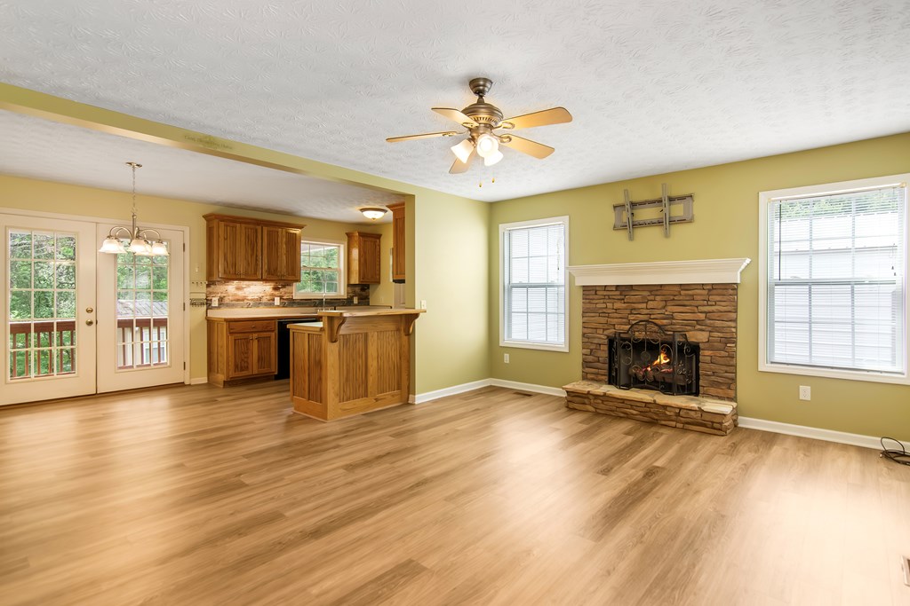 421 Burgess Road Ellijay, GA 30540 - Photo 7 of 61