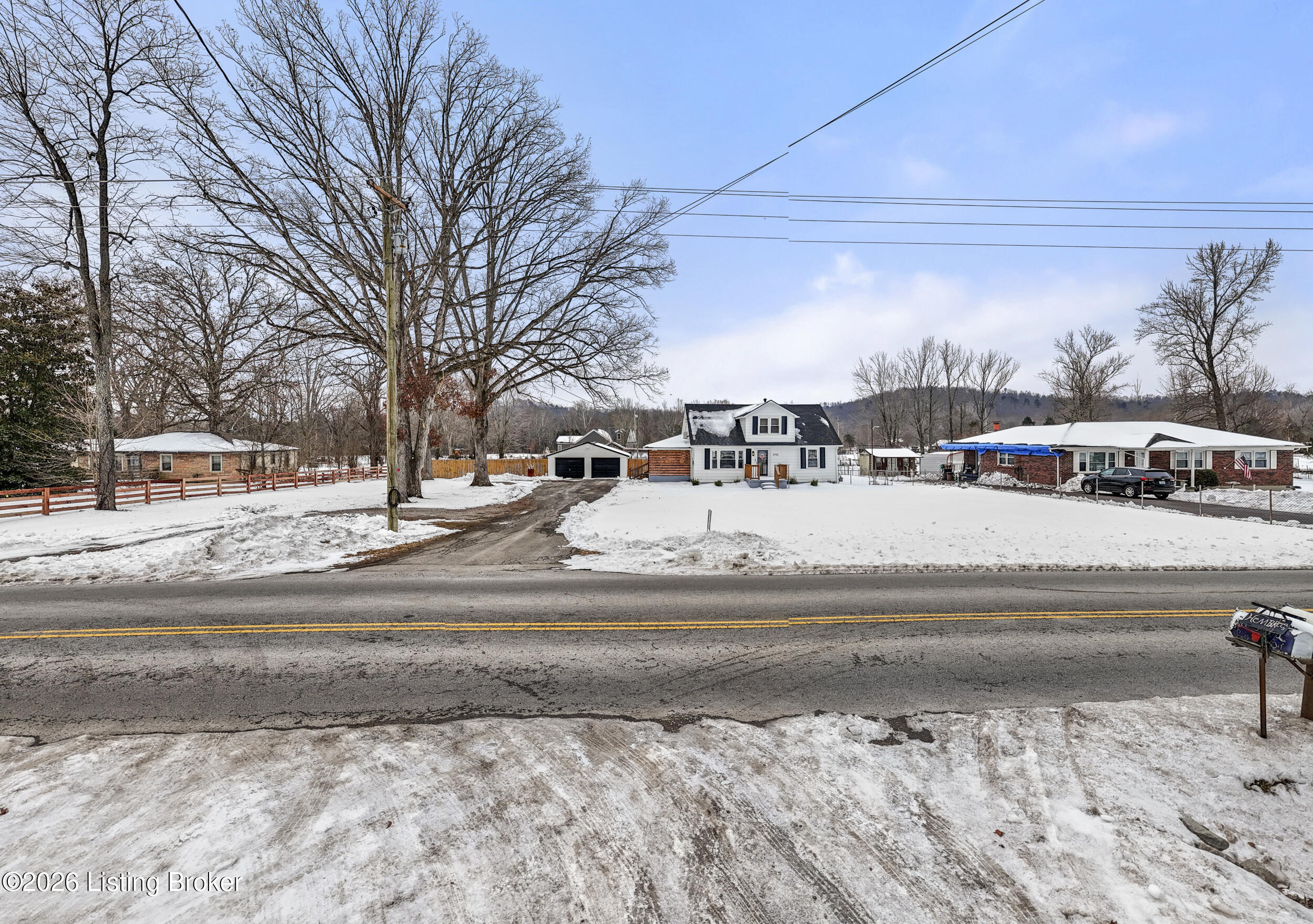 2792 West Blue Lick Road Shepherdsville, KY 40165 - Photo 46 of 47 dji_20260205151735_0001_d