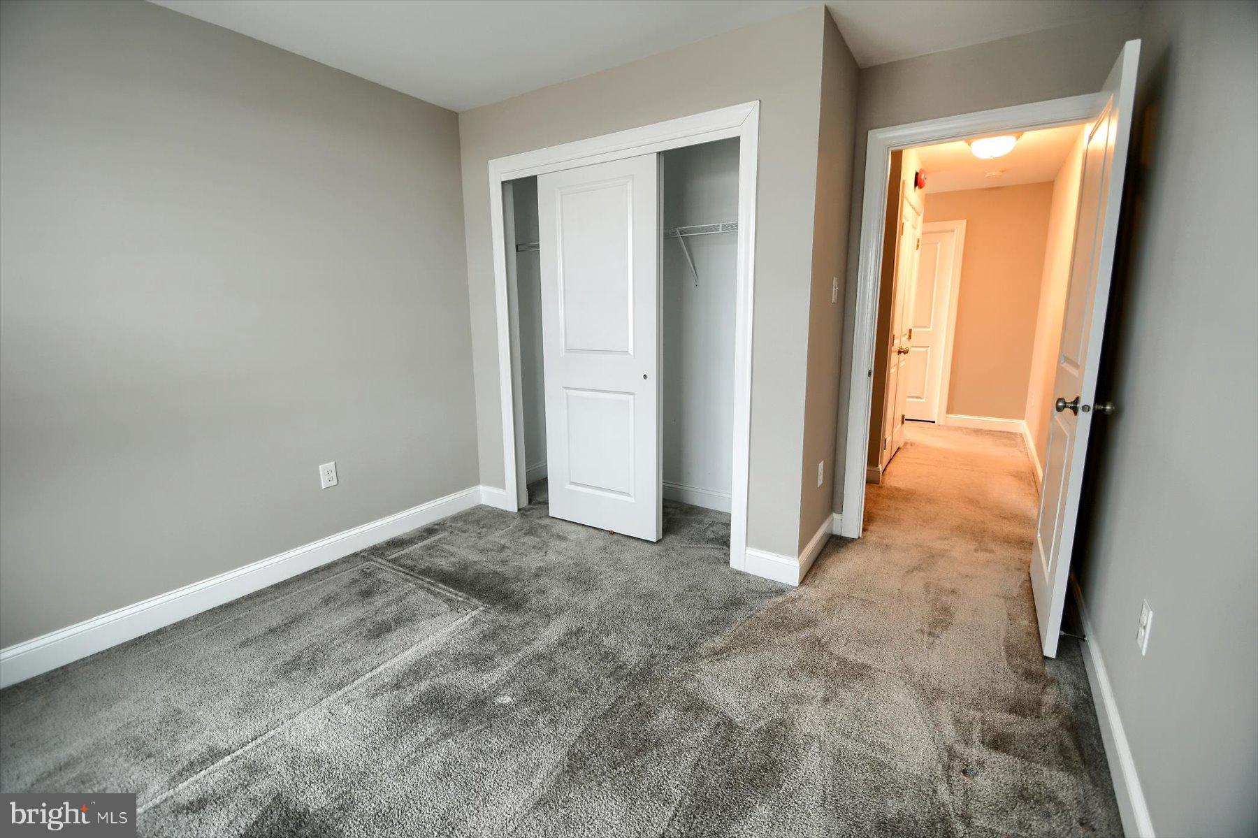 39 North Mitchell Avenue Lansdale, PA 19446 - Photo 25 of 39 an empty room with a bathroom and mirror