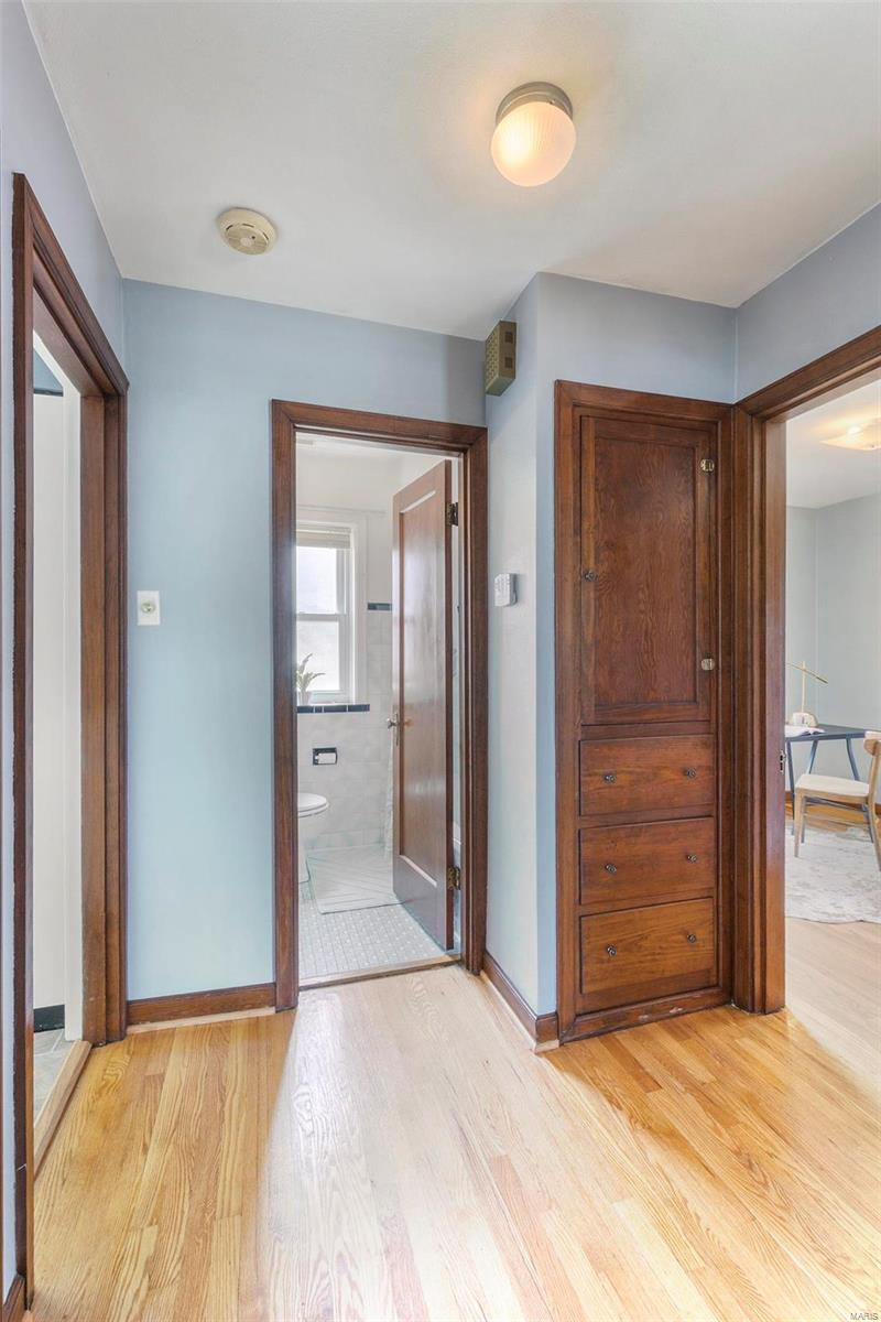 5846 Rhodes Avenue St. Louis, MO 63109 - Photo 12 of 25 Gallery Image 12