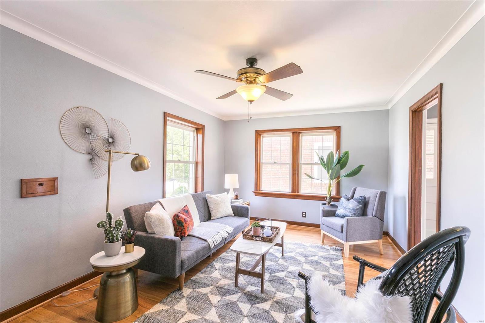 5846 Rhodes Avenue St. Louis, MO 63109 - Photo 5 of 25 Gallery Image 5