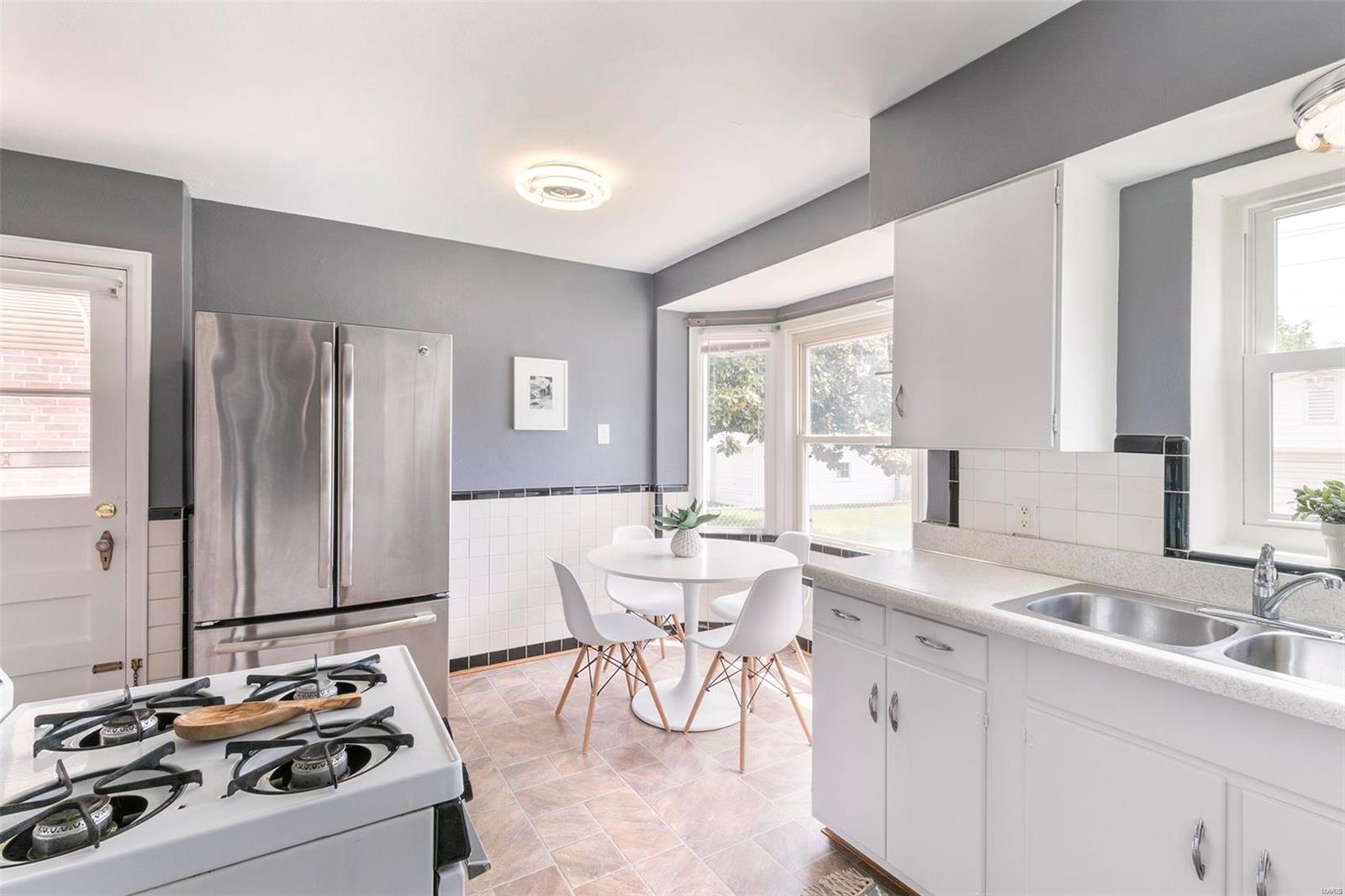 5846 Rhodes Avenue St. Louis, MO 63109 - Photo 10 of 25 Gallery Image 10