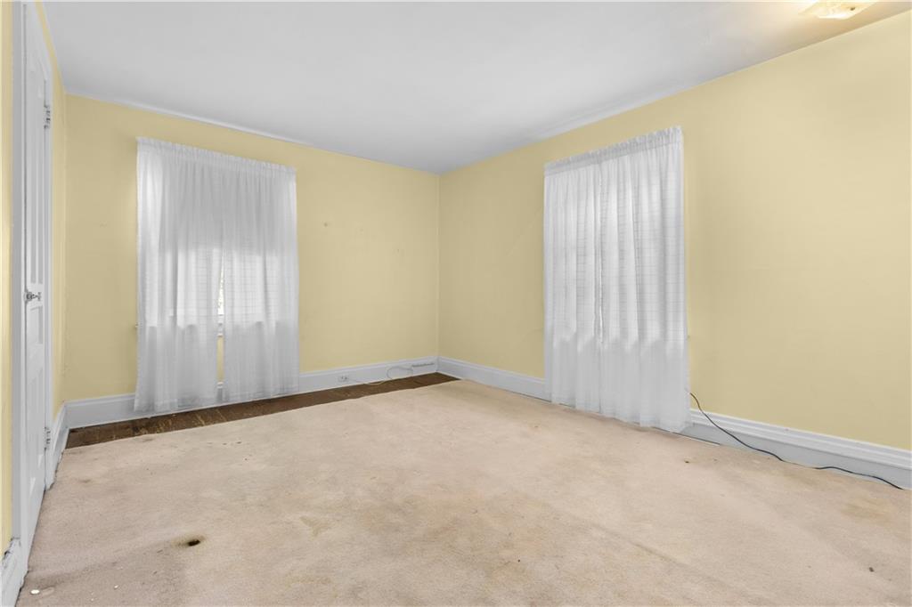706 Nevin Avenue Sewickley, PA 15143 - Photo 27 of 40 an empty room with windows