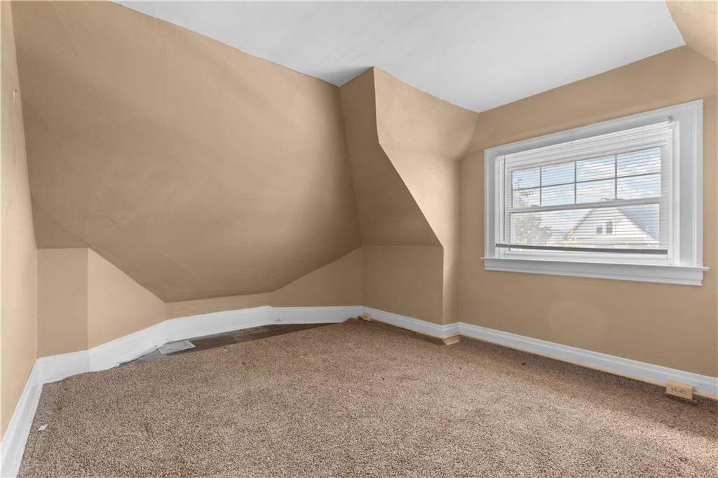706 Nevin Avenue Sewickley, PA 15143 - Photo 29 of 40 an empty room with windows