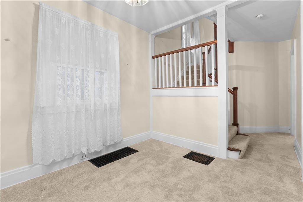 706 Nevin Avenue Sewickley, PA 15143 - Photo 7 of 40 an empty room with windows