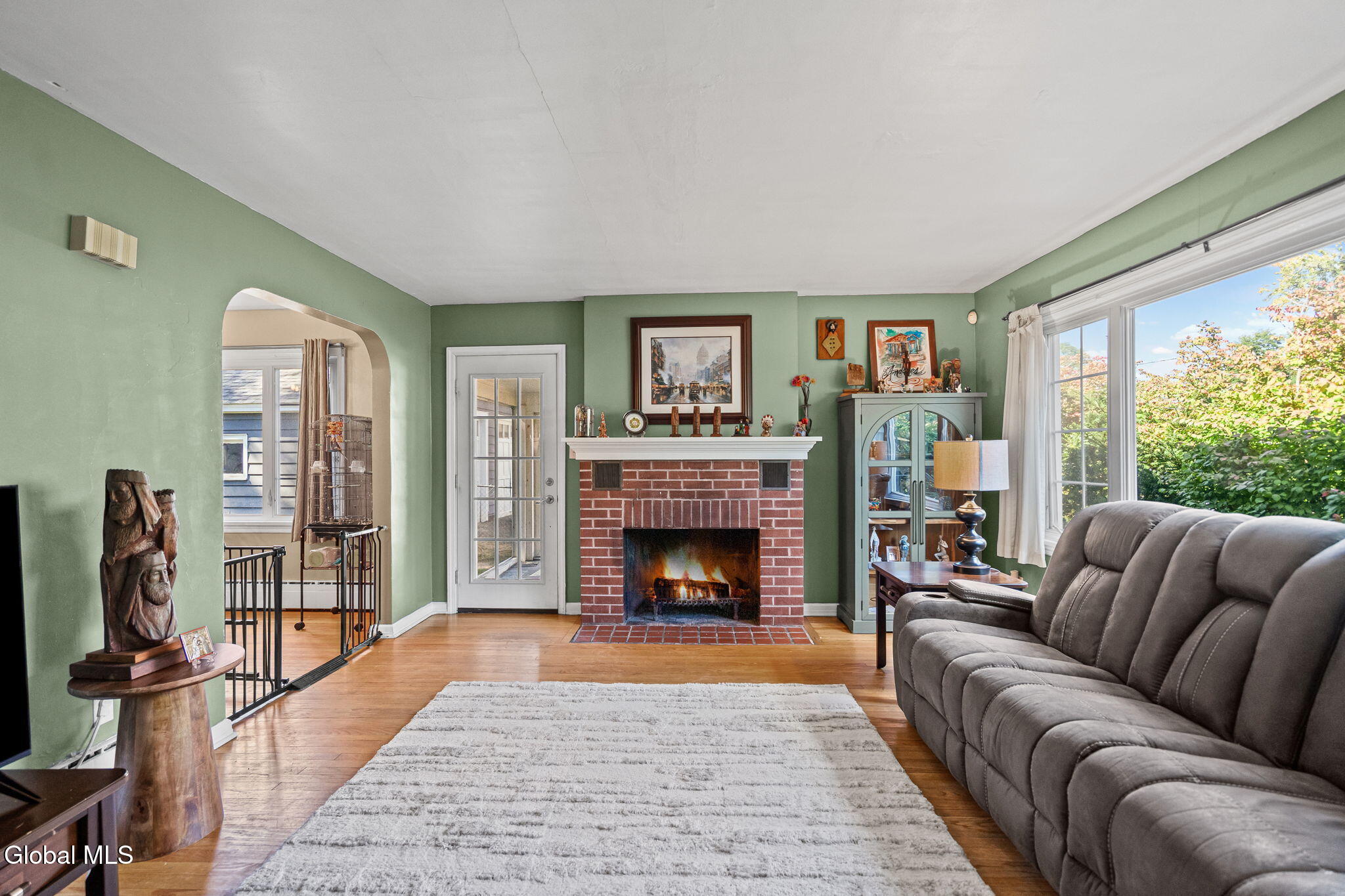 8 Knickerbocker Road Scotia, NY 12302 - Photo 6 of 36 26-web-or-mls-JLP02090_print
