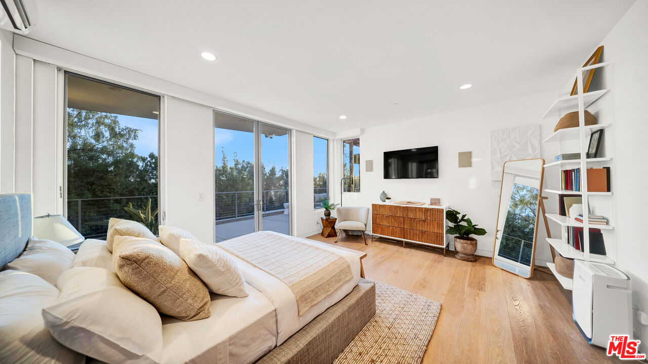 2915 Tuna Canyon Road Topanga, CA 90290 - Photo 35 of 44