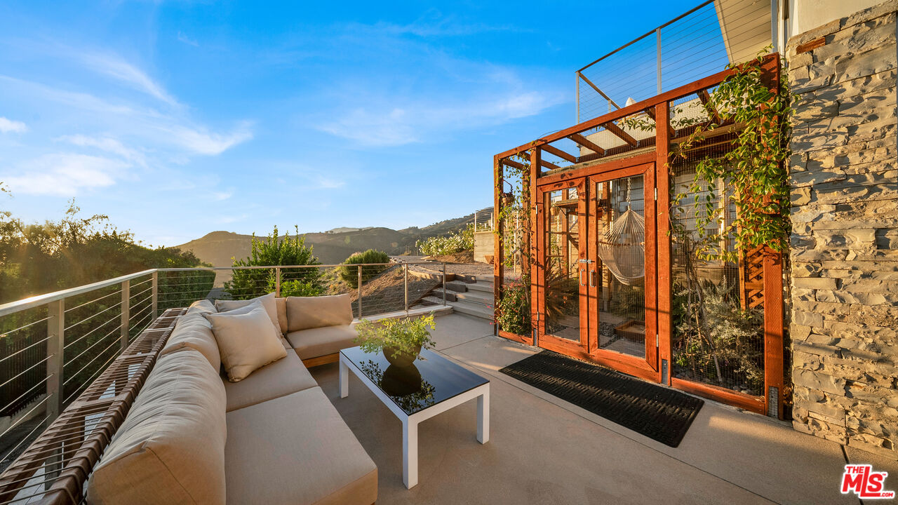 2915 Tuna Canyon Road Topanga, CA 90290 - Photo 39 of 44