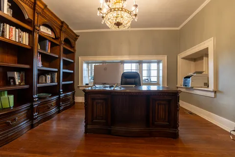 $1,600,000 | 2990 McGavock Pike, Nashville, TN 37214