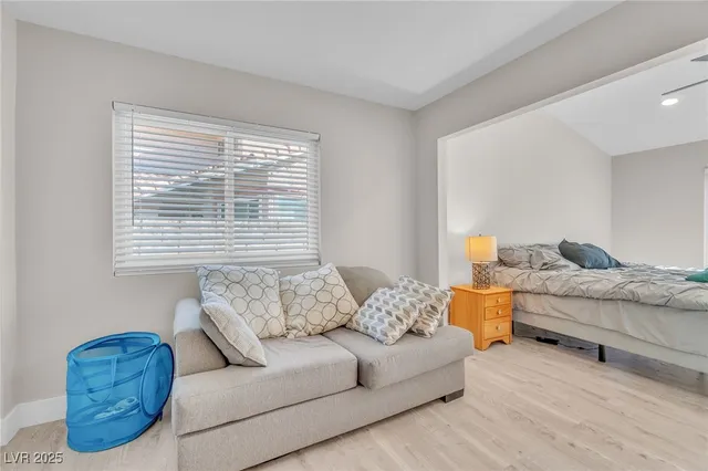 $3,300 | 2312 Fairbourne Way, Henderson, NV 89074