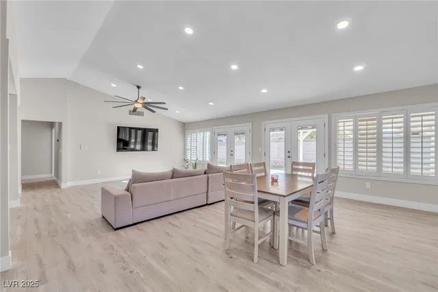 $3,300 | 2312 Fairbourne Way, Henderson, NV 89074