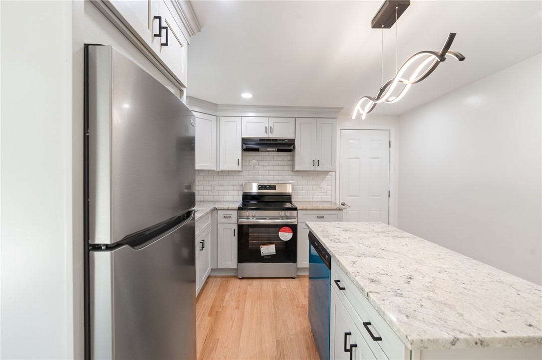 127 Plain Woods Road Foster, RI 02825 - Photo 7 of 29