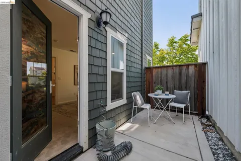$995,000 | 24157 Amaranth Loop, Hayward, CA 94541