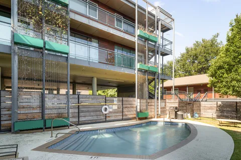 $330,000 | 904 West Avenue, Unit 213, Austin, TX 78701