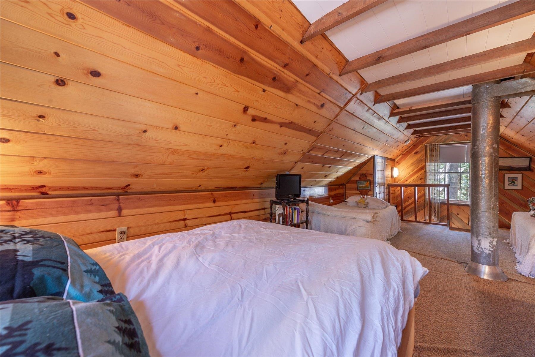 51554 Donner Pass Road Soda Springs, CA 95728 - Photo 19 of 22 Gallery Image 19