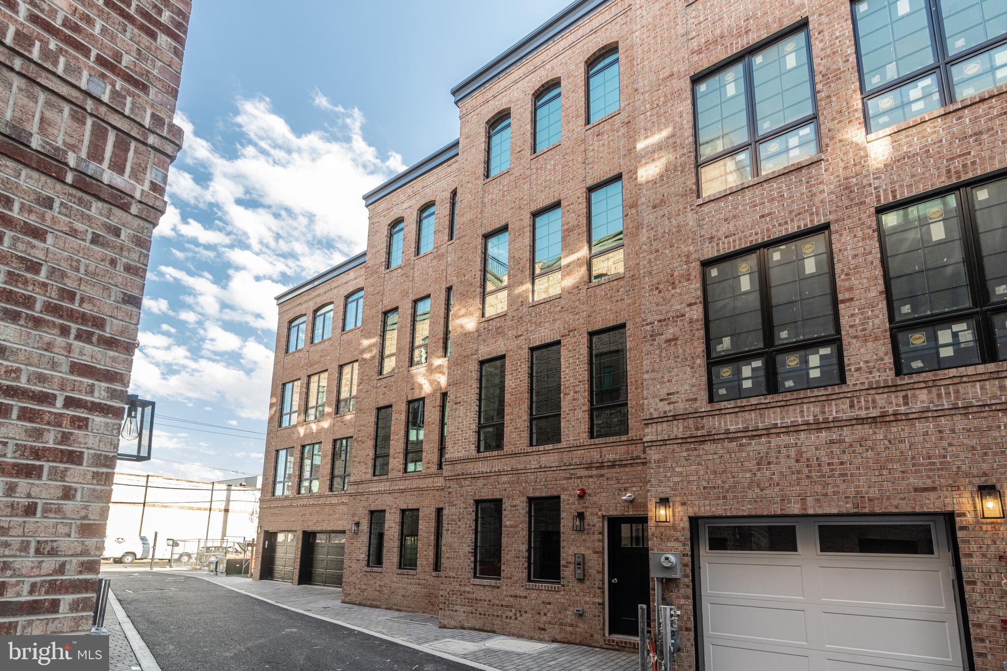 2412 Innovator Way Philadelphia, PA 19146 - Photo 15 of 117