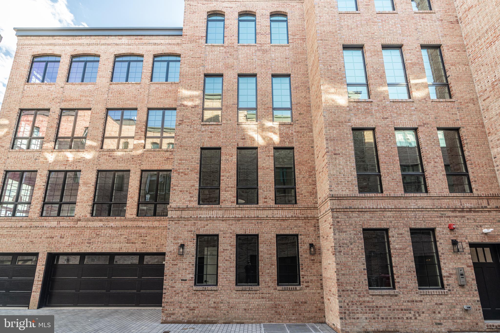 2412 Innovator Way Philadelphia, PA 19146 - Photo 29 of 117 a large building with a lot of windows