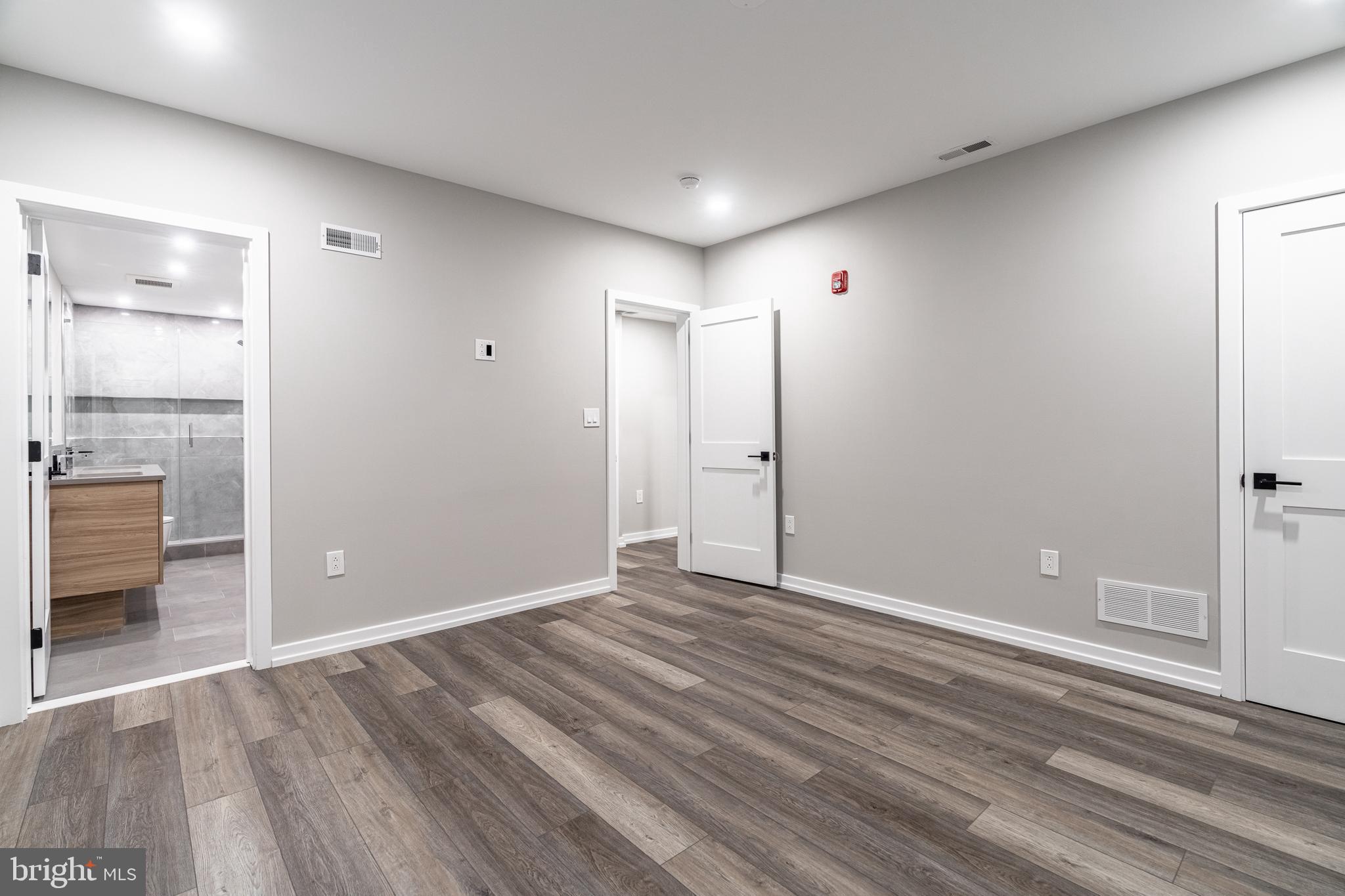 2412 Innovator Way Philadelphia, PA 19146 - Photo 36 of 117