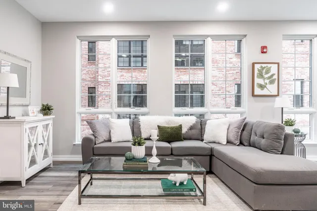 $2,300,000 | 2412 Innovator Way, Philadelphia, PA 19146