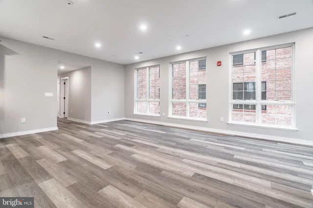 $2,300,000 | 2412 Innovator Way, Philadelphia, PA 19146