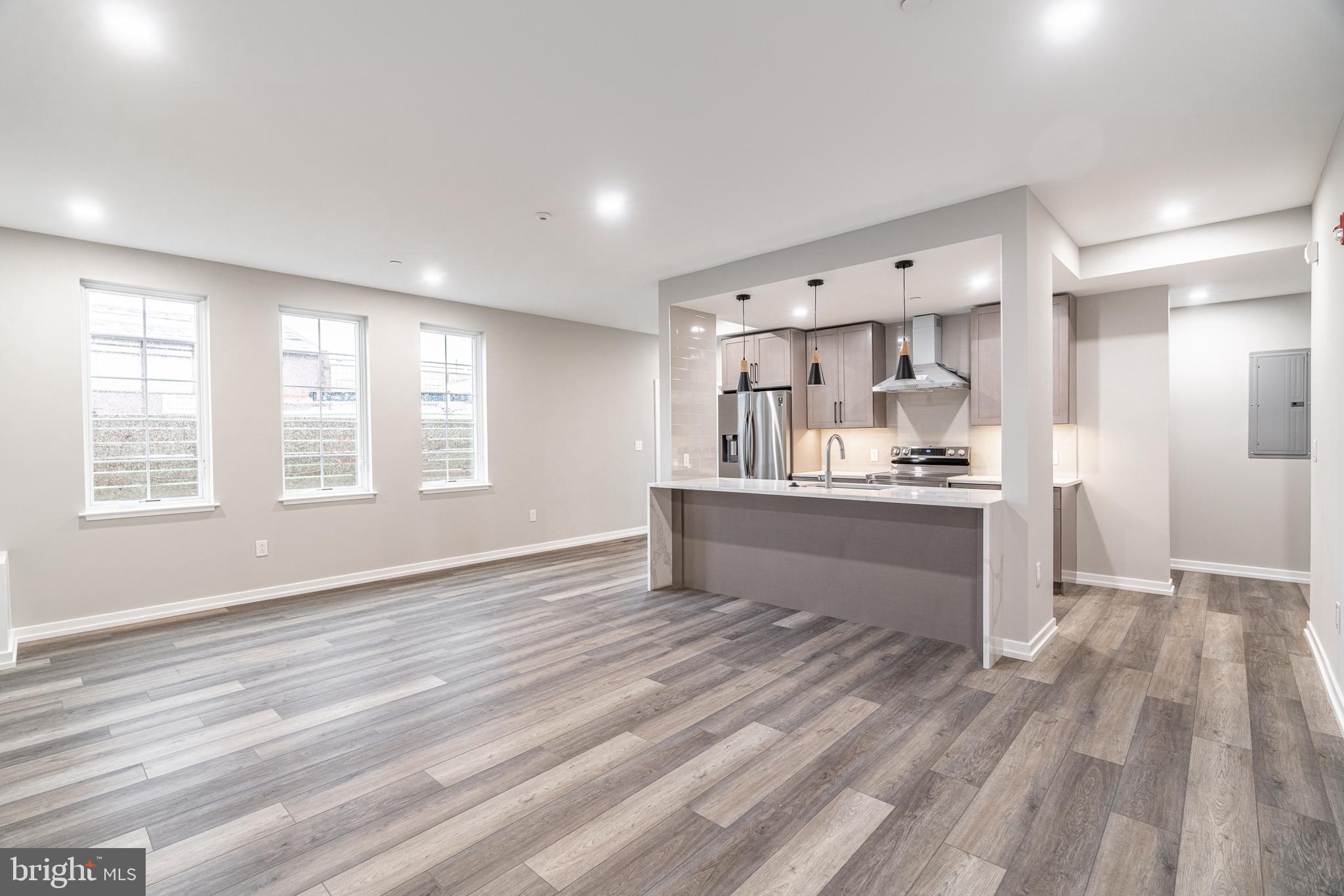 2412 Innovator Way Philadelphia, PA 19146 - Photo 9 of 117