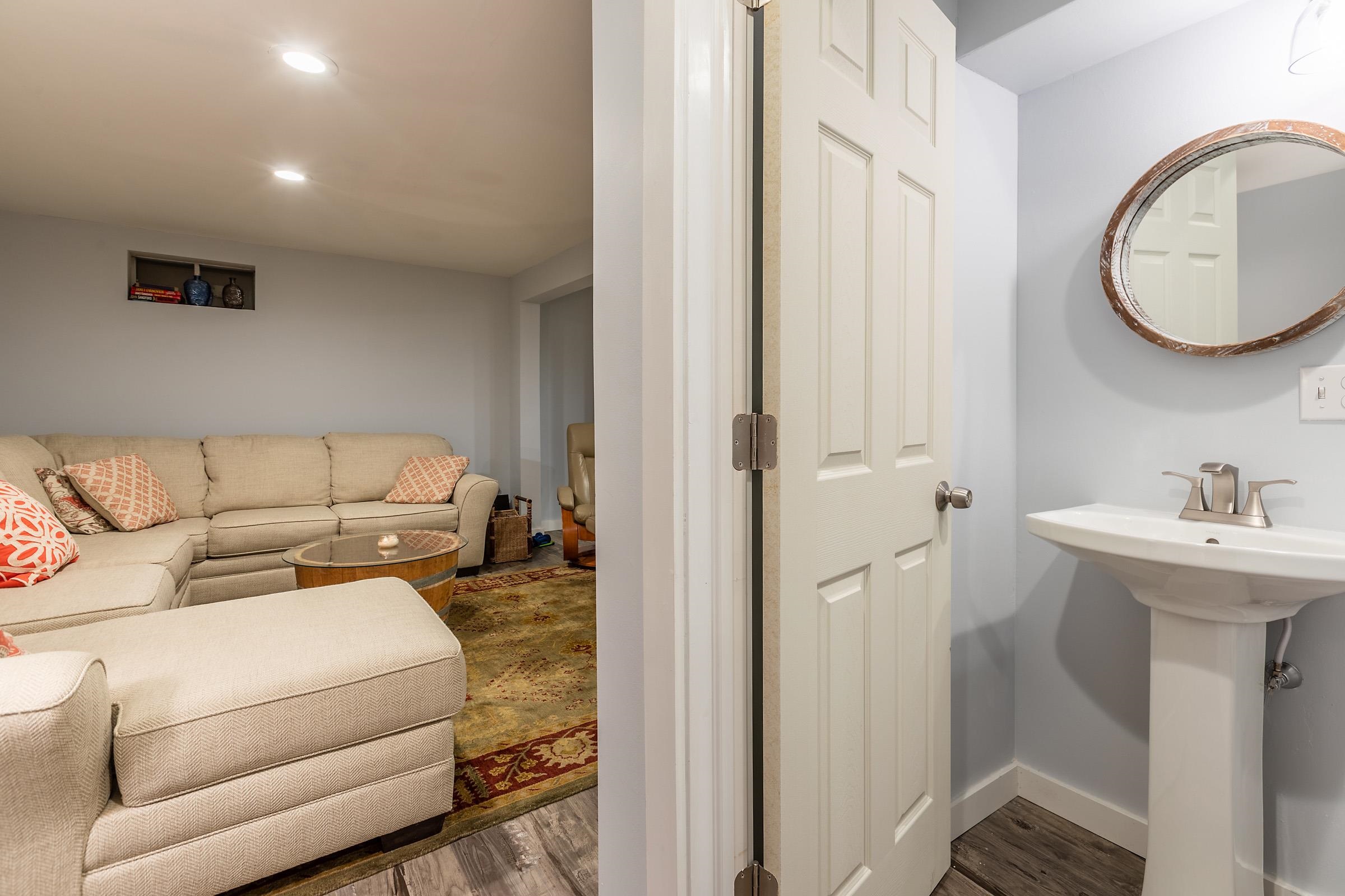 70 Flynn Hollow Road Sunderland, VT 05250 - Photo 31 of 37 Gallery Image 31