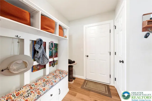 $950,000 | 2645 Longridge Drive, Hellertown, PA 18055