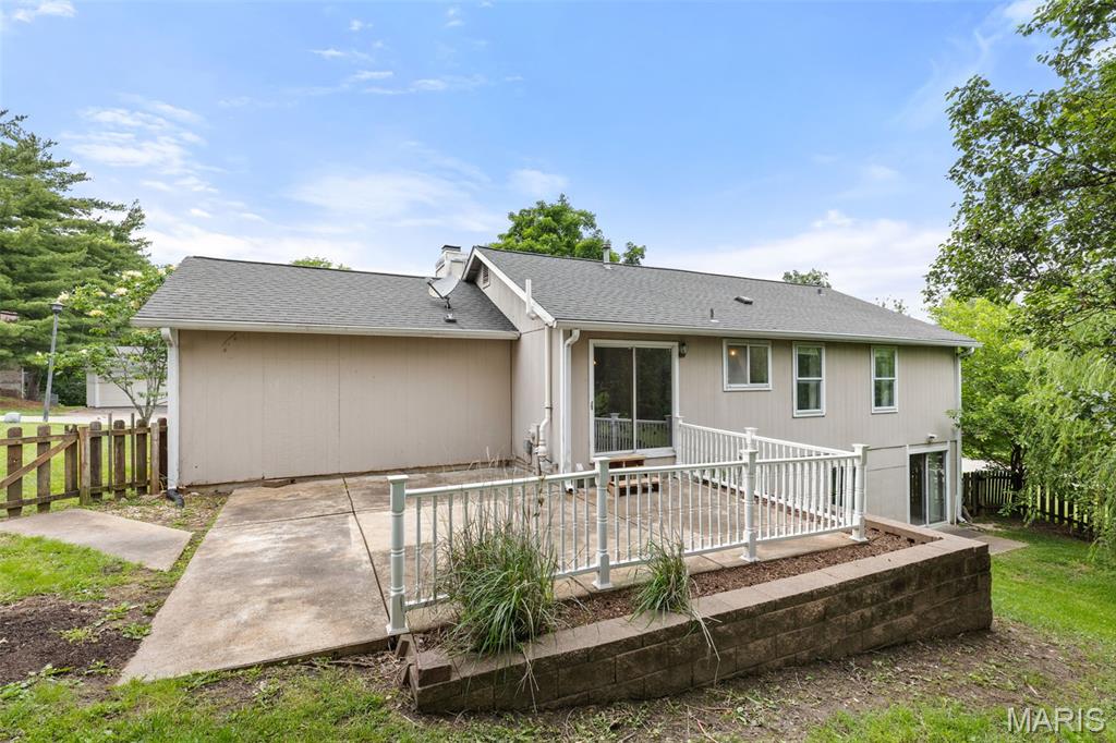 16118 Castlerea Boulevard Ellisville, MO 63021 - Photo 19 of 26