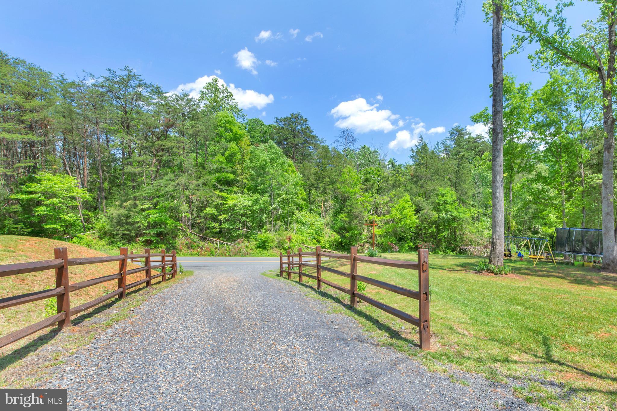 14524 Kendall Road Orange, VA 22960 - Photo 33 of 50 Private drive