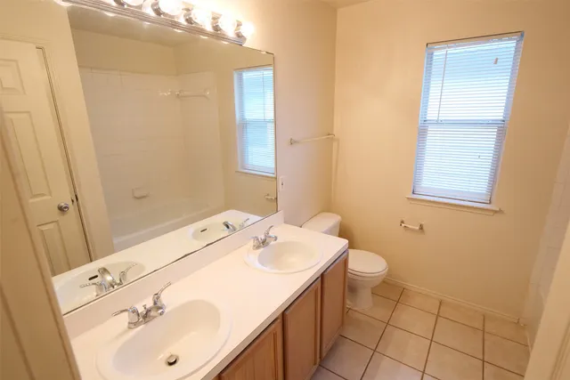 $1,800 | 4814 Dark Canyon Court, Katy, TX 77449