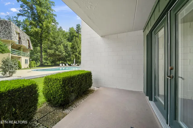 $325,000 | 260 Roaring Fork Road, Unit 106, Gatlinburg, TN 37738