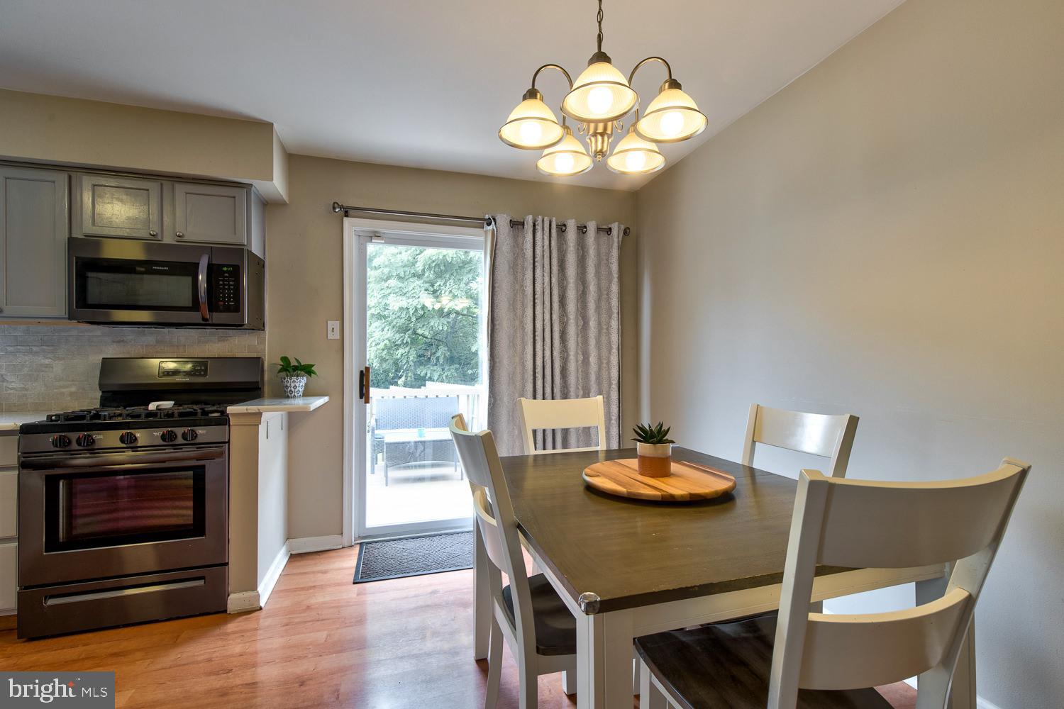 101 Beech Road Wallingford, PA 19086 - Photo 7 of 24 Dining Area