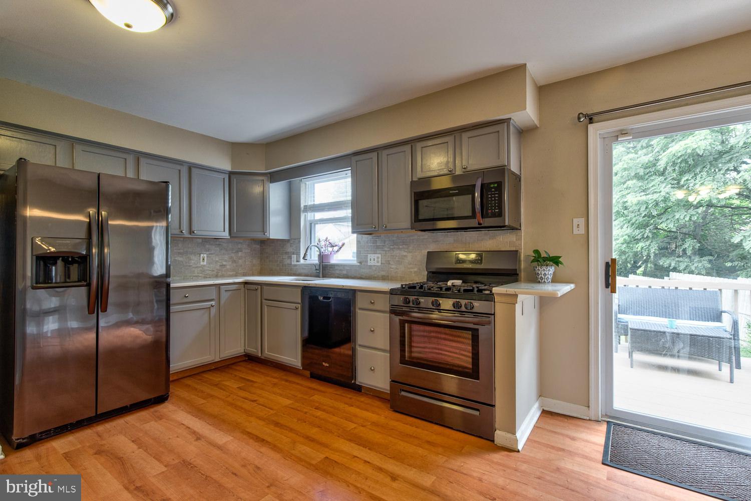 101 Beech Road Wallingford, PA 19086 - Photo 8 of 24 Kitchen