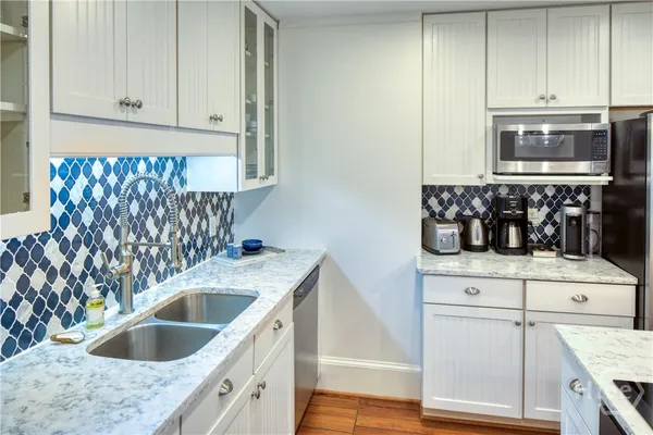 $2,950,000 | 108 West Jones Street, Savannah, GA 31401