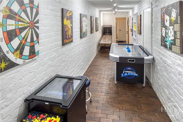 $2,950,000 | 108 West Jones Street, Savannah, GA 31401