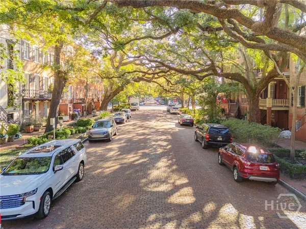 $2,950,000 | 108 West Jones Street, Savannah, GA 31401