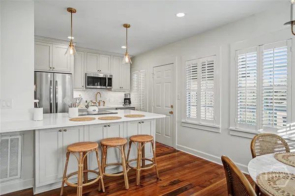 $2,950,000 | 108 West Jones Street, Savannah, GA 31401