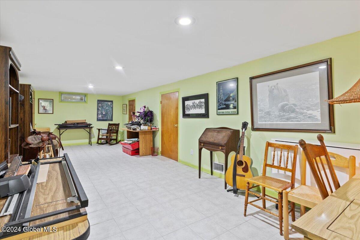 9 Pheasant Ridge Drive Colonie, NY 12211 - Photo 25 of 35 22-IMG_0066