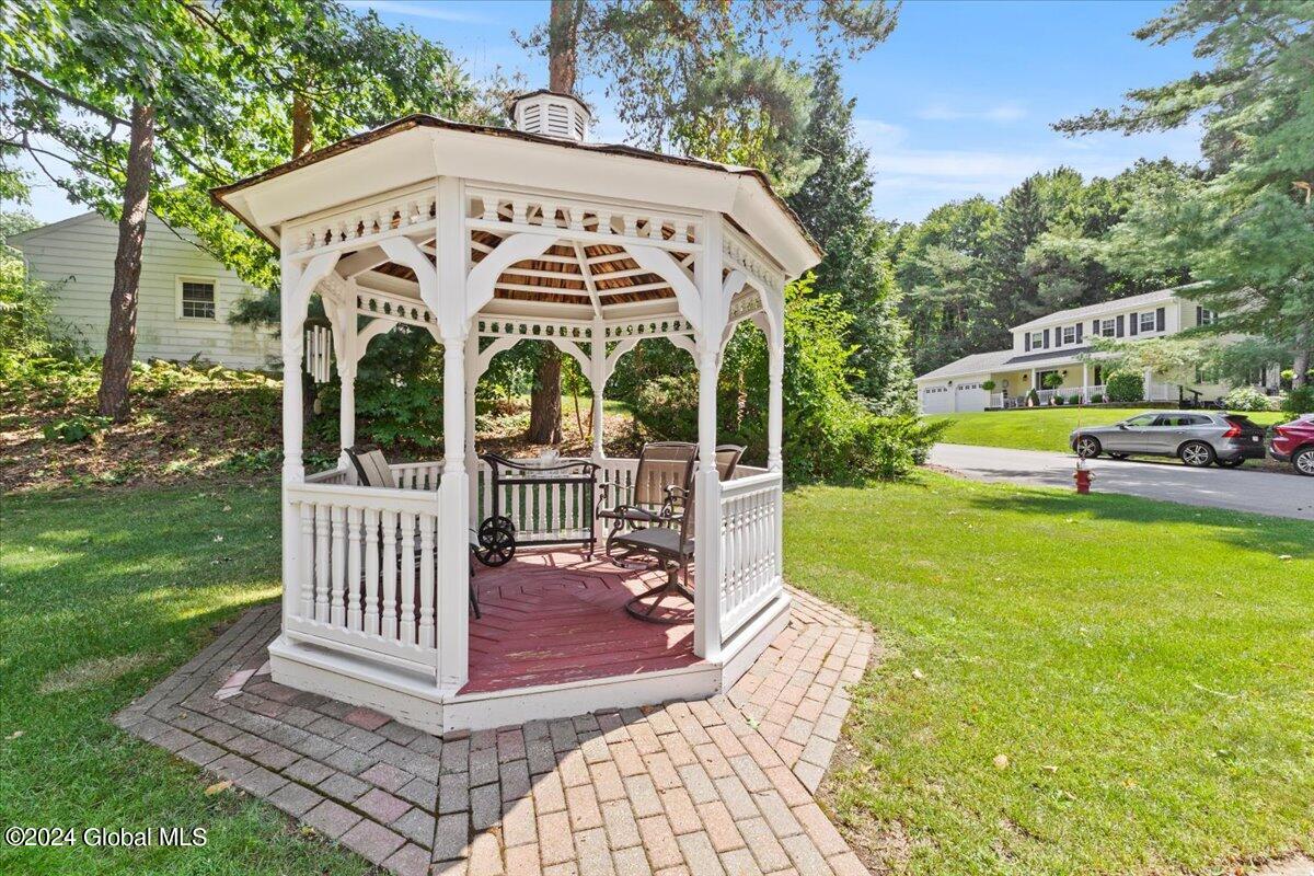 9 Pheasant Ridge Drive Colonie, NY 12211 - Photo 27 of 35 43-IMG_0143