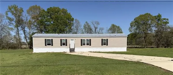 $69,000 | 1923 West Main Street, Ville Platte, LA 70586