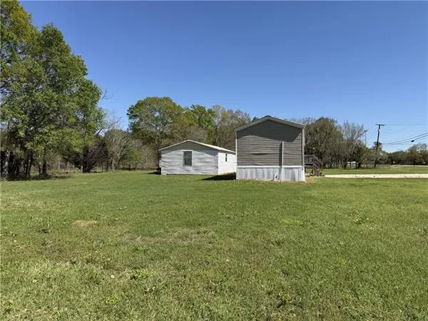 $69,000 | 1923 West Main Street, Ville Platte, LA 70586