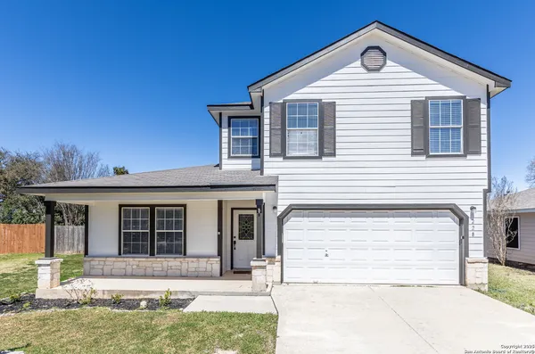 $2,395 | 228 Sophia Circle, Boerne, TX 78006