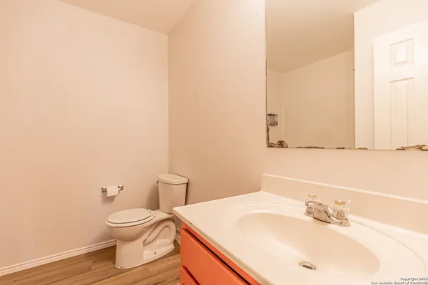 $2,395 | 228 Sophia Circle, Boerne, TX 78006