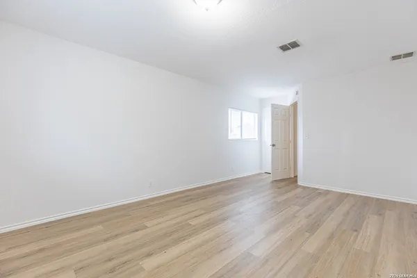 $2,395 | 228 Sophia Circle, Boerne, TX 78006