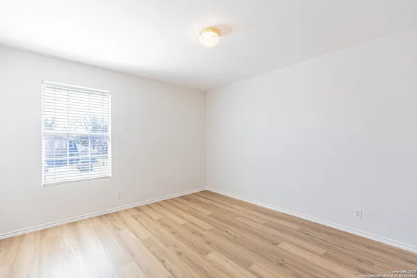 $2,395 | 228 Sophia Circle, Boerne, TX 78006