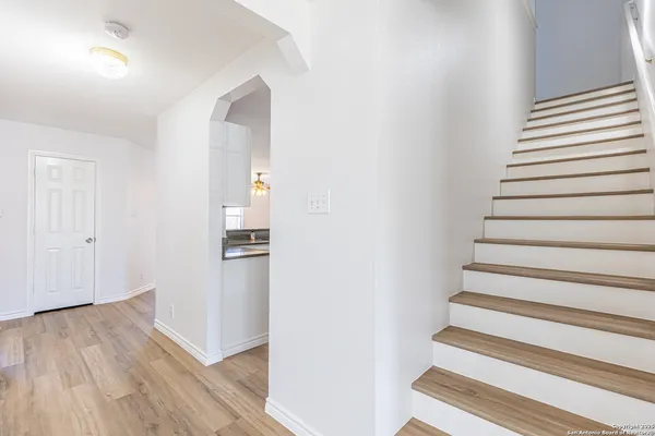 $2,395 | 228 Sophia Circle, Boerne, TX 78006