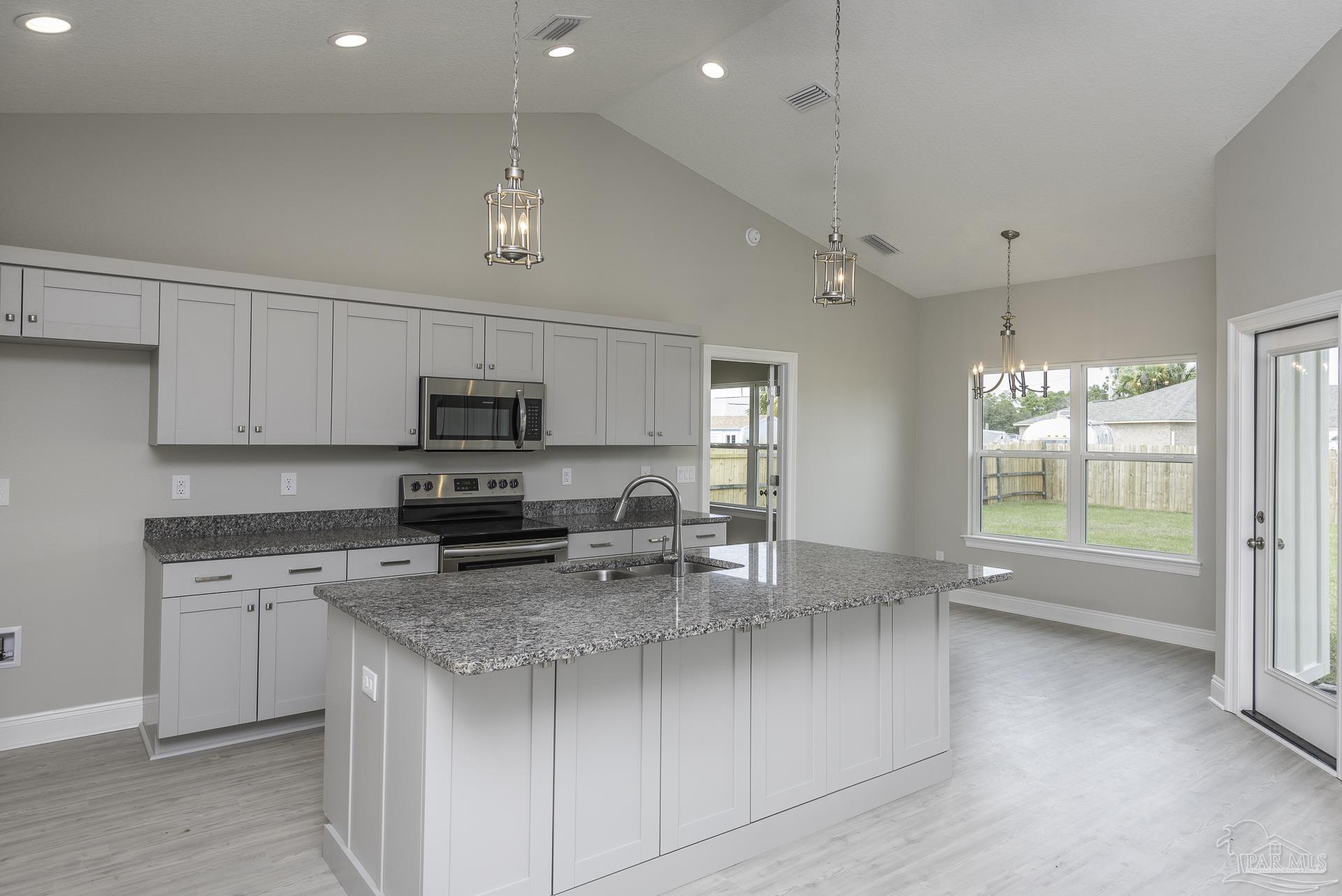 1797 Wheeler Road Gulf Breeze, FL 32563 - Photo 12 of 37 Gallery Image 12