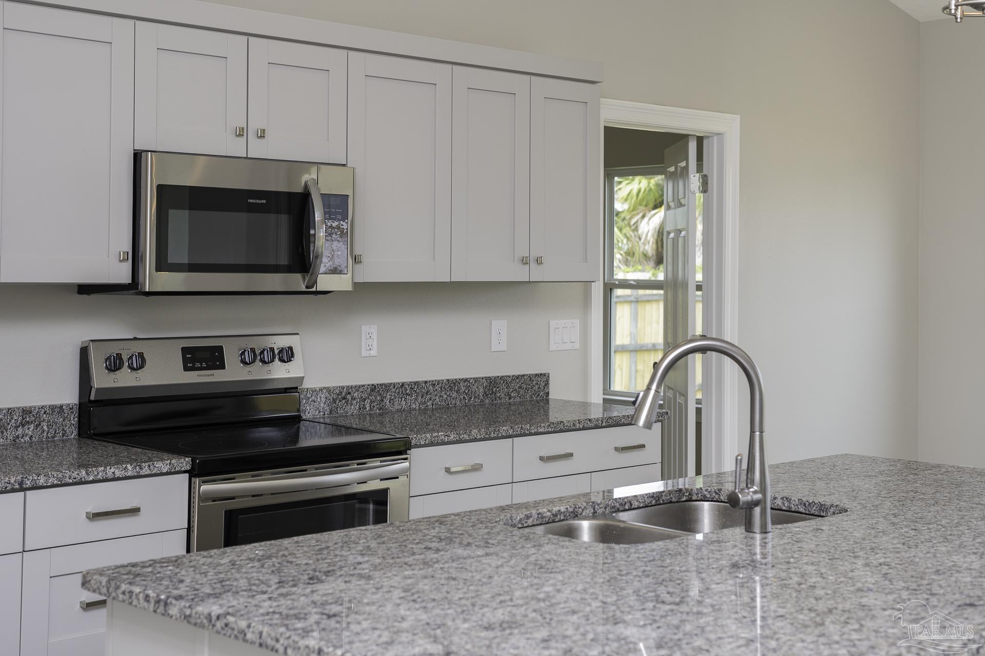 1797 Wheeler Road Gulf Breeze, FL 32563 - Photo 15 of 37 Gallery Image 15