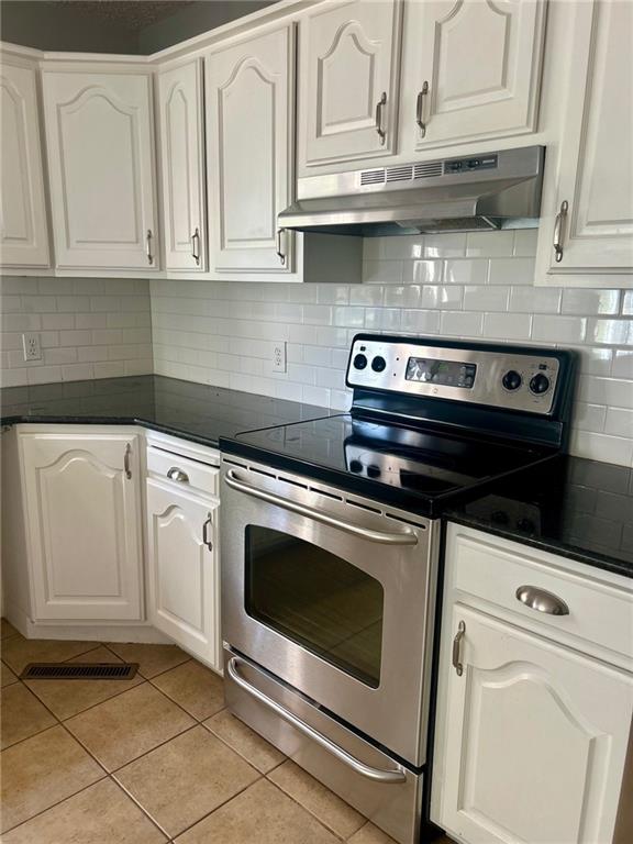 23027 Queens Road Parsons, KS 67357 - Photo 11 of 42 Gallery Image 11