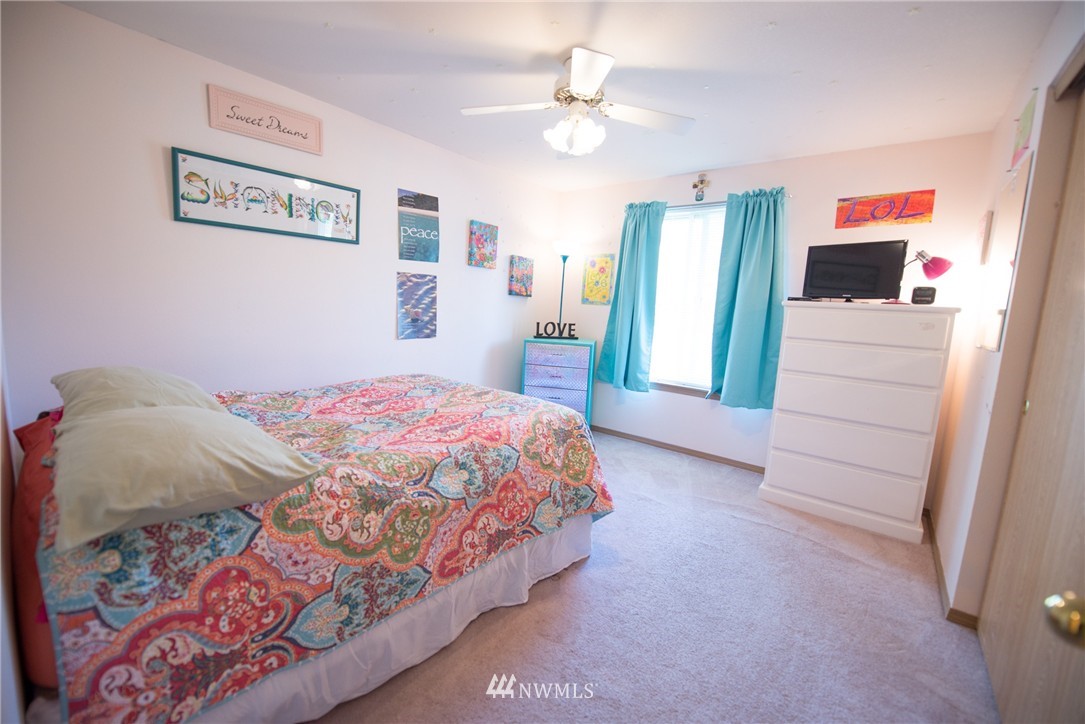 4589 Southeast Horstman Road Port Orchard, WA 98366 - Photo 18 of 24 Gallery Image 18